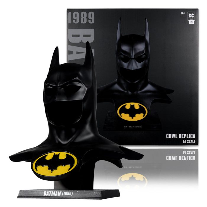 Batman (1989) Batman Cowl 1/1 Scale Replica ( Shipping Not Included ) *********