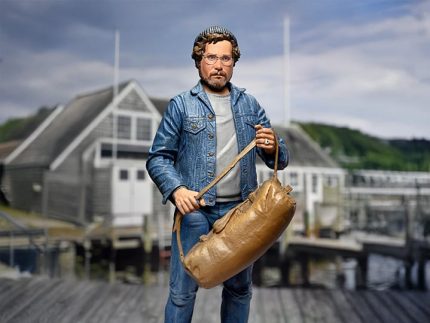 Jaws 50th Anniversary Ultimate Matt Hooper (Amity Arrival) Action Figure