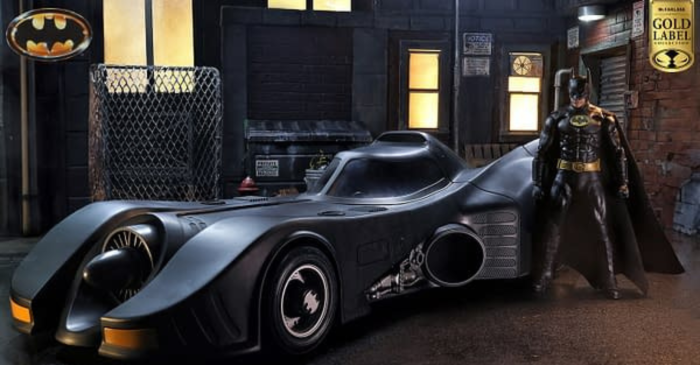 DC Multiverse -  Batman 1989 with Batmobile - Exclusive