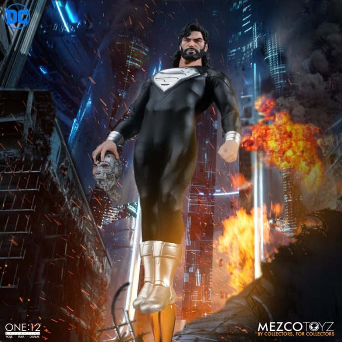 Mezco- DC Comics One:12 Collective Superman: Recovery Suit Edition