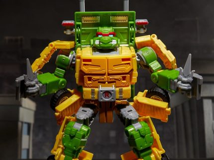 Transformers Collaborative Teenage Mutant Ninja Turtles x Transformers Party Wallop