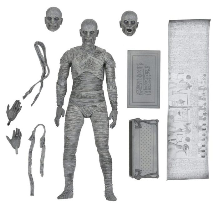 Universal Monsters Ultimate Mummy (Black & White) Figure